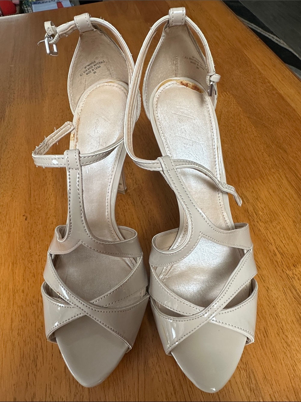 Marc Fisher cream patent leather t strap stiletto size 9.